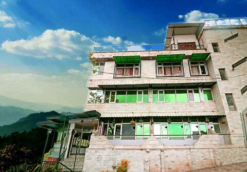 Hotel Park Picture Palace (30 meters from Mall Road), Mussoorie