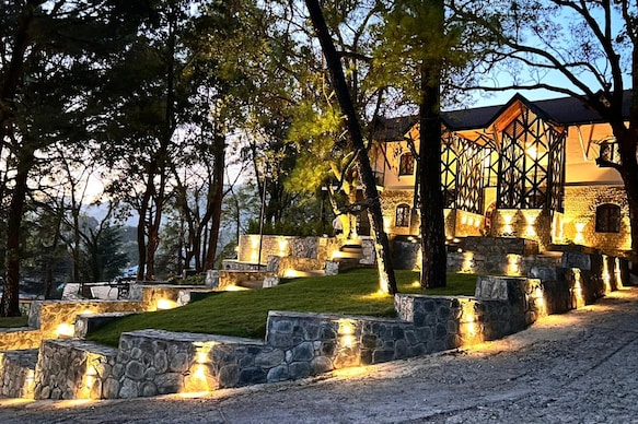 INFINITEA Dakbunglow Palampur