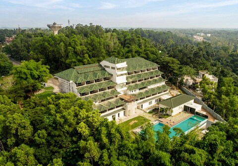 Avoki Resort