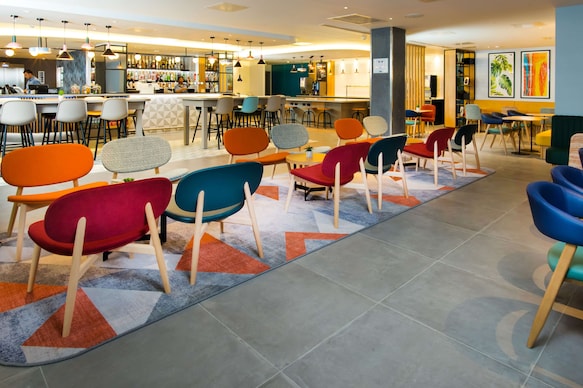 Hampton by Hilton London Park Royal