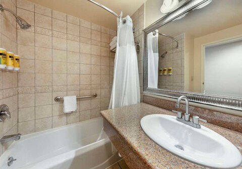 Best Western Plus Country Park Hotel