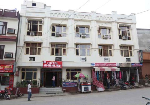 Hotel Ambalika