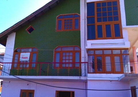Red Apple Guest House