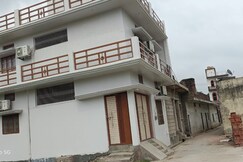 Sasta In Guest House, Ayodhya Sasta In Guest House, Ayodhya
