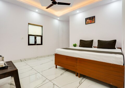 Hotel O Royal King Guest House