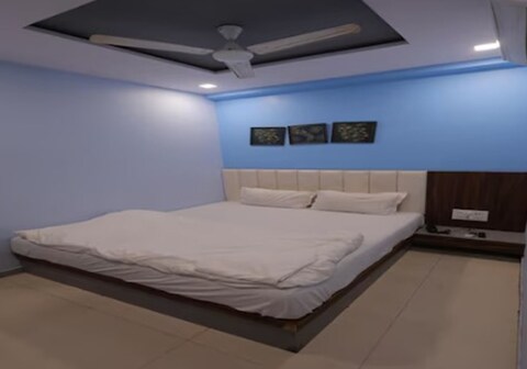 HOTEL MAGNUS