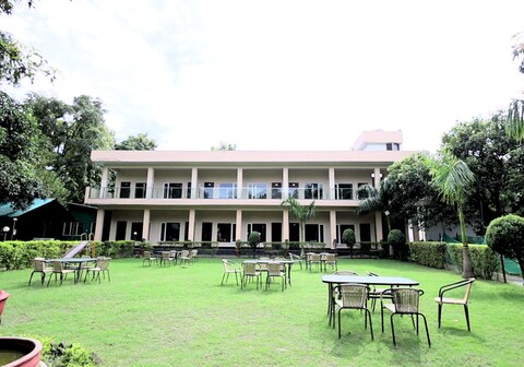 The Palms Resort