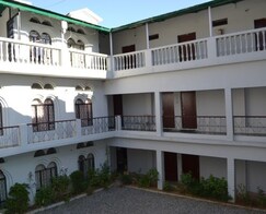 Hotel Jeetu, Kausani Hotel Jeetu, Kausani