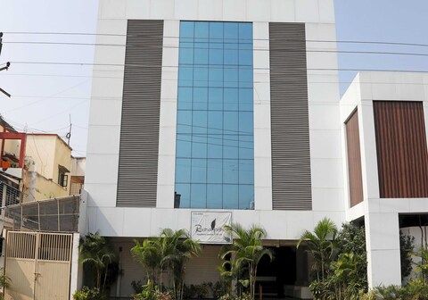 Hotel O 10671 Hotel Sai Prem