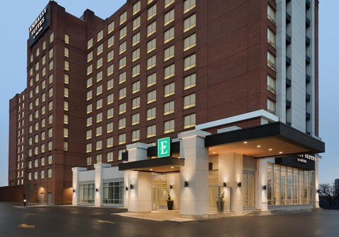 Embassy Suites by Hilton Toronto Airport
