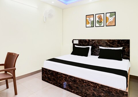 Hotel O V B COMFORT