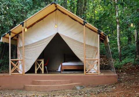 ELA GLAMPING, Madikeri