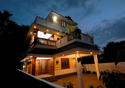 Oyster Marris- Homestay Near Parashurama temple