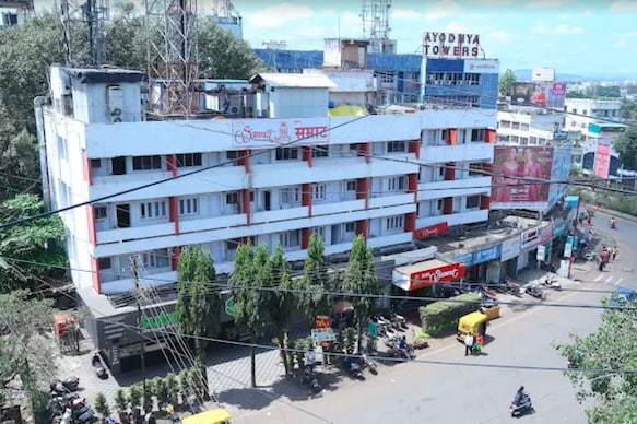 Hotel Samrat