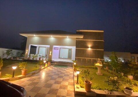 Anand Villas | Caretaker & Pool