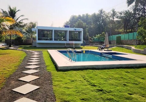 RIVERSIDE BENKAR FARM