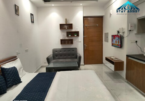 Stay Assist North Wing