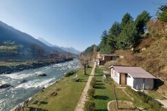 hotel white house, Pahalgam hotel white house, Pahalgam