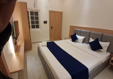 Kailas Residency