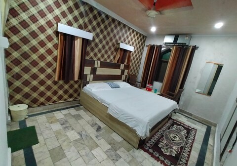 Hotel Jennet
