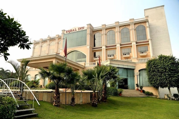 Eqbal Inn