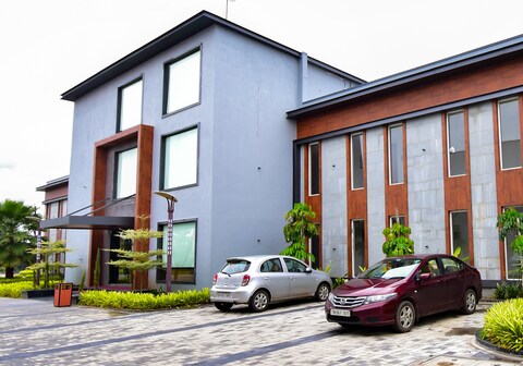 A5 Hotel(B C L HOLDINGS)