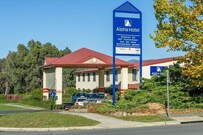Alpha Canberra Hotel and Apartments, Canberra Alpha Canberra Hotel and Apartments, Canberra