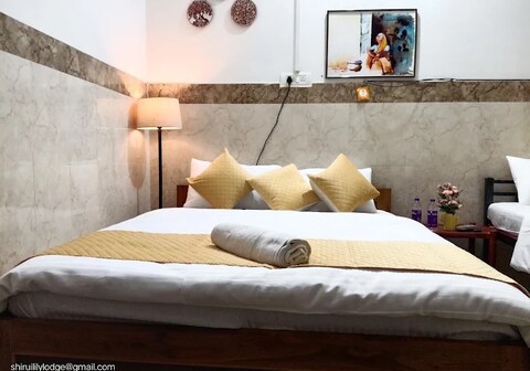 Shirui Lily Homestay Guwahati, 17 km from Maa Kamakhya Temple
