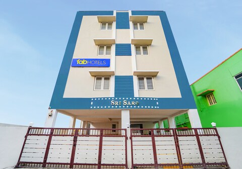 FabHotel Saro Sri Residency
