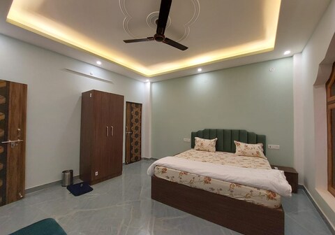 2 Bhk fully furnished apartment