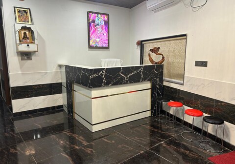 Shri Ji Nikunj Dham