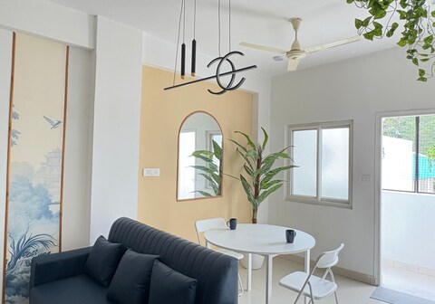 1Bhk Fully Furnished Apartment By Abhibha Stays Near Financial District