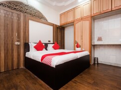 OYO 13601 Madam Re Hospitality Bhandup, Mumbai OYO 13601 Madam Re Hospitality Bhandup, Mumbai