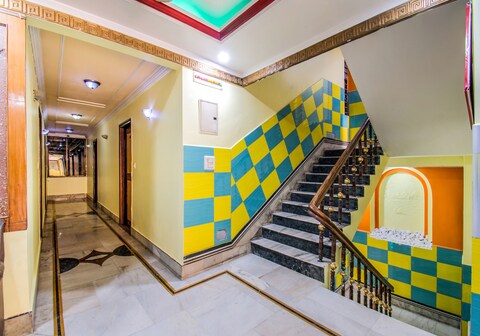 Hotel Sandhya Premium Rosera