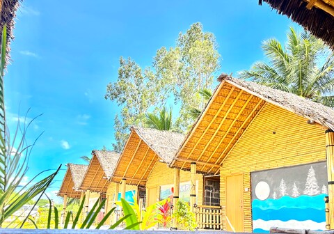 BLISS HAMPI ECO RESORT