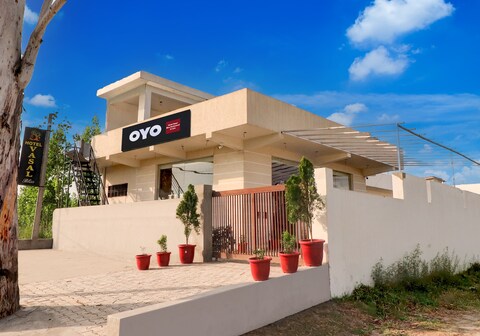 HOTEL O VASAL BLISS Restaurant & Cafe