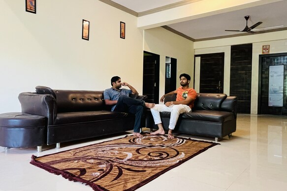 Bhagat Lakeview Villa