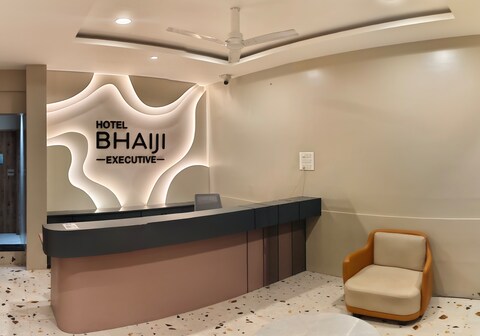Hotel Bhaiji Executive