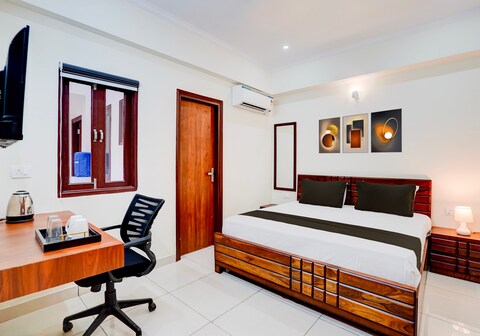 Hotel O RIDHI HOTEL LUXURIOUS