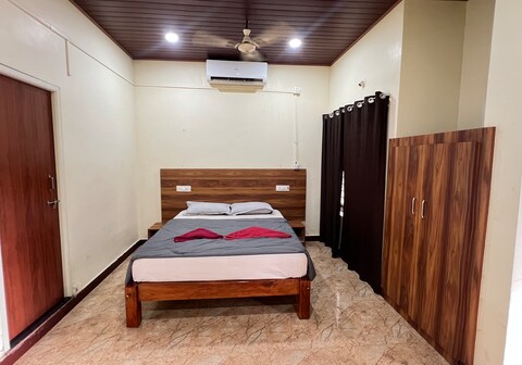 Gokarna Mid Beach Stay | Rooms & Dorms