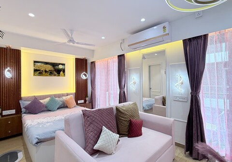 Airport Gateway | Near Airport | Symbiosis College