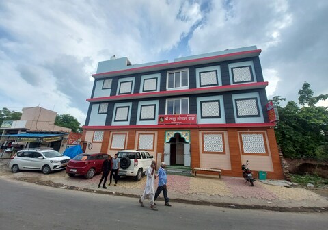 Shree Laddoo Gopal Dham