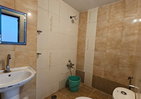 Dwaraka The Royal Nest