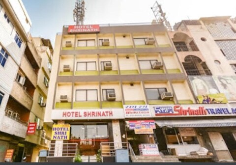 HOTEL SHRINATH