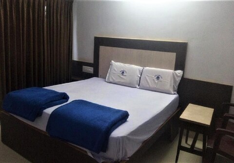 Sri Vishnu Krupa Lodge