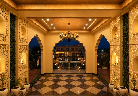 RATAN MAHAL
