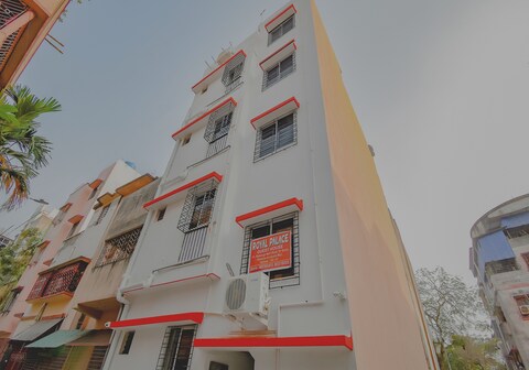 Super Hotel O Royal Palace