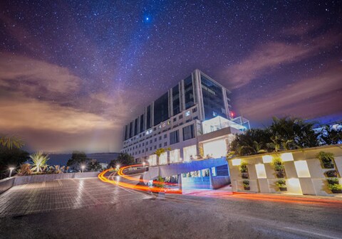 Hotel Babylon Capital