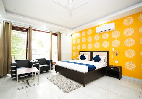 Tanvi Premium Residency near Artemis Hospital, Gurugram