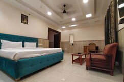 Redisston Hotel, Noida Redisston Hotel, Noida